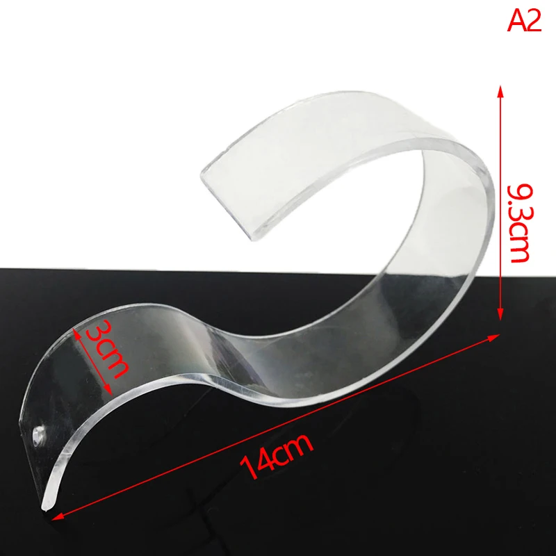 

Пластиковая подставка для ремней