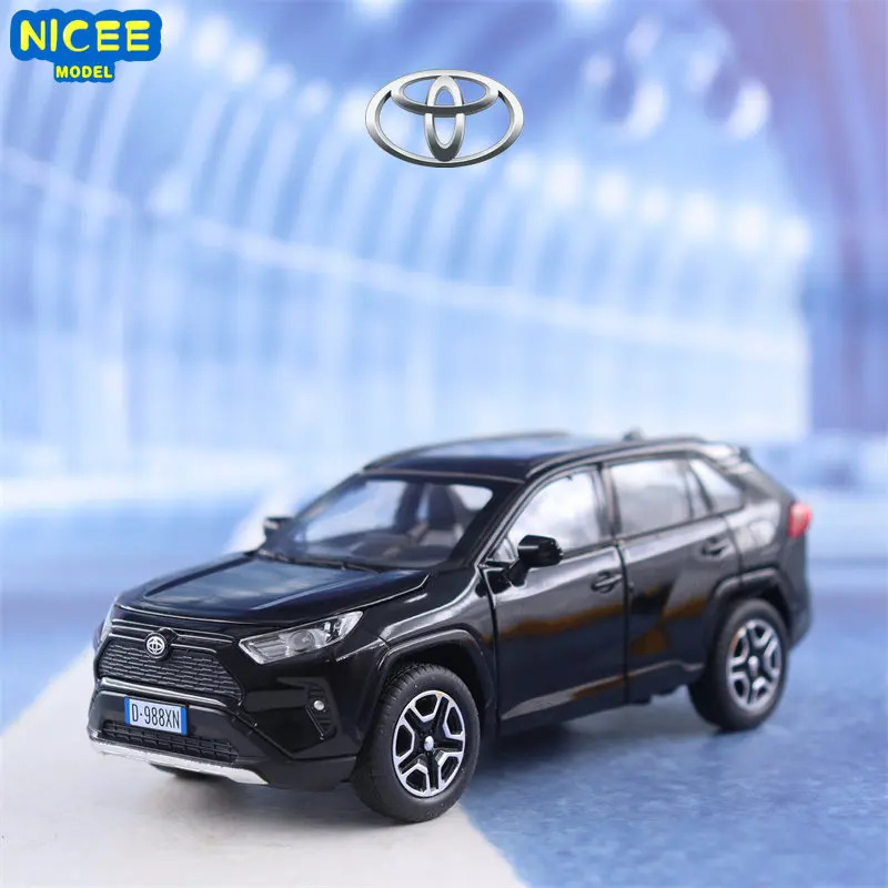 1:32 Toyota RAV4 off-road car High Simulation Diecast Metal Alloy Model car Sound Light Pull Back Collection Kids Toy Gifts F566