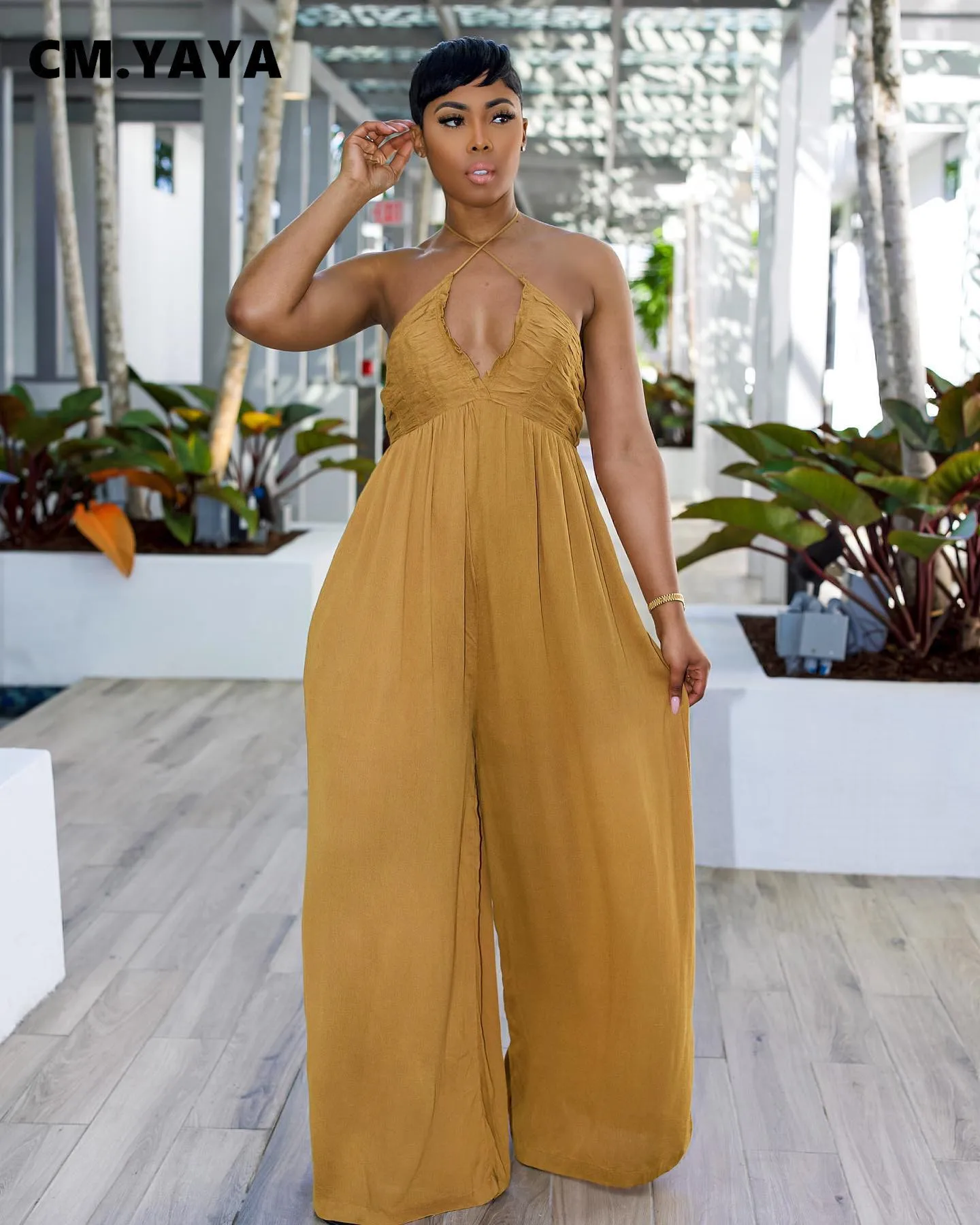 Женский комбинезон без рукавов CM.YAYA элегантный пляжный с лямкой на шее открытой