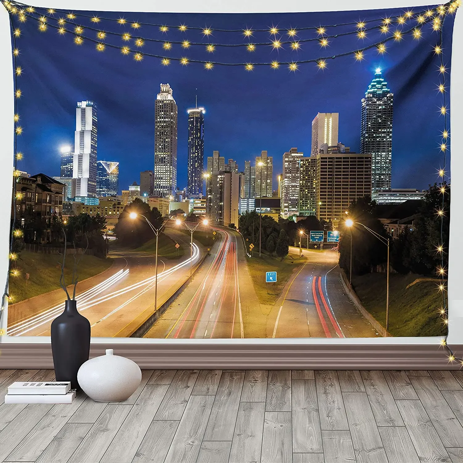 Городской Атланта Skyline Сумерки с шоссевыми зданиями Небоскребы Размытые