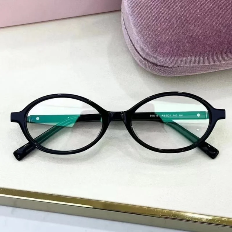 2024 летние новые женские модели MIU маленькие эллиптические очки для чтения модный