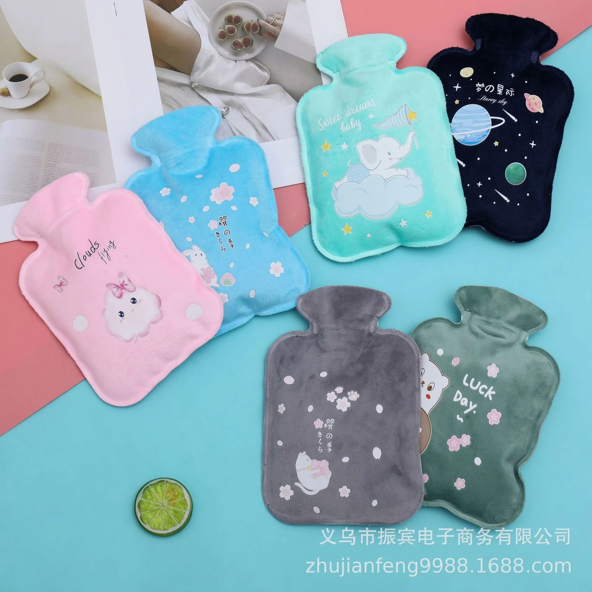 

New plush water injection hot water bag student cartoon explosion-proof warm water bag high density PVC carry warm baby