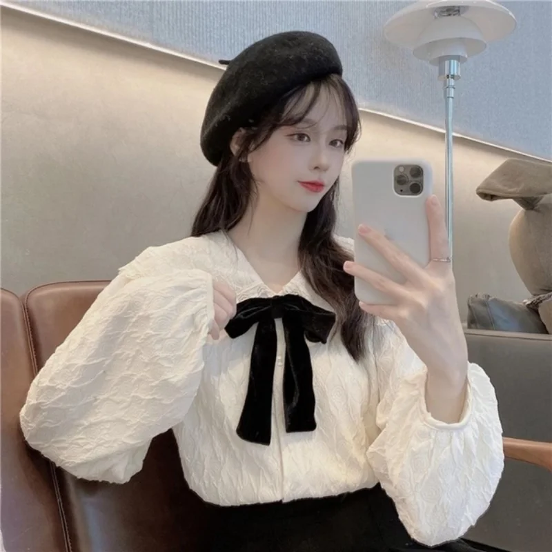 

DUOFAN Elegant Shirts with Bow Tie Women Sweet Lace Edge Peter Pan Collar Puff Long Sleeve Blouses Spring Fashion Casual Blusas