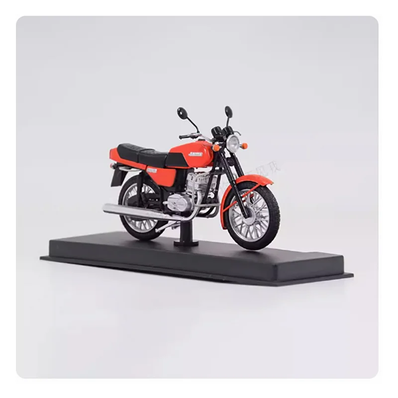 Модель мотоцикла JAWA 350/638