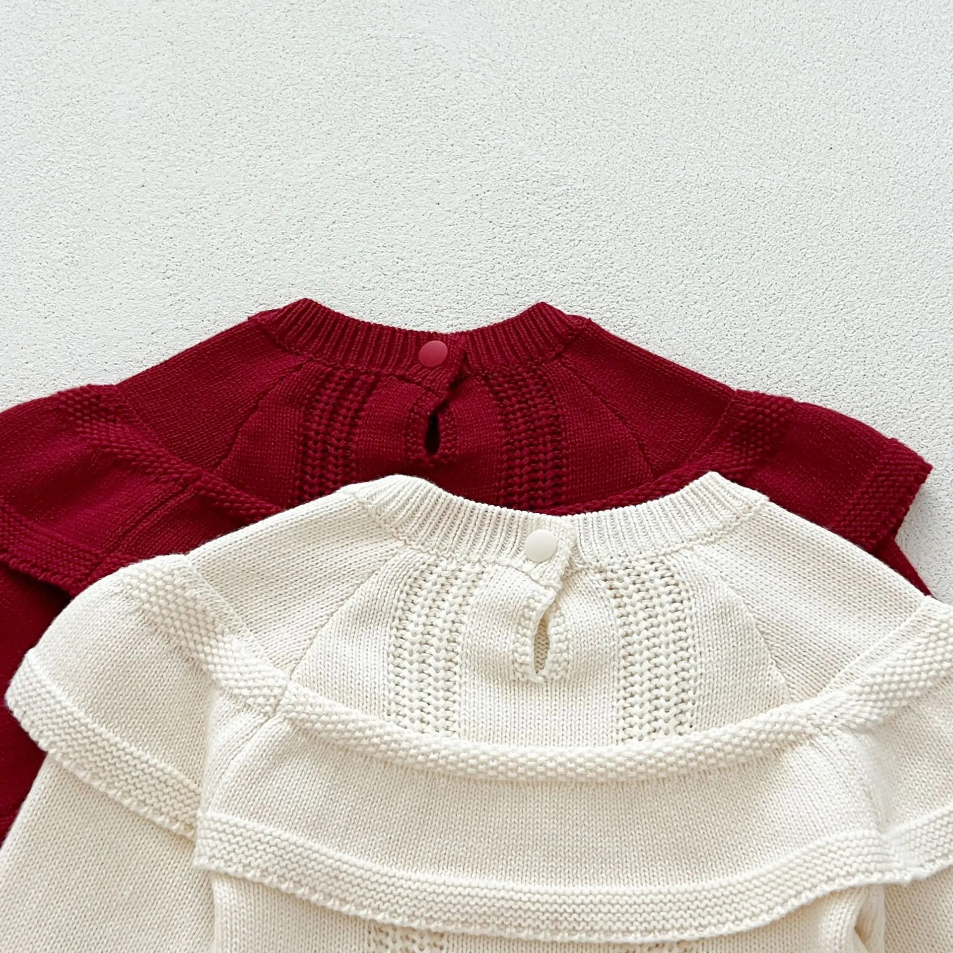 Детское вязаное платье