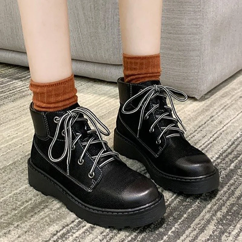 Women Fashion Platform Martin Booties Woman 2021 Autumn Black Lace-up Round Toe Combat Short Leather Ankle Boots Botas De Mujer