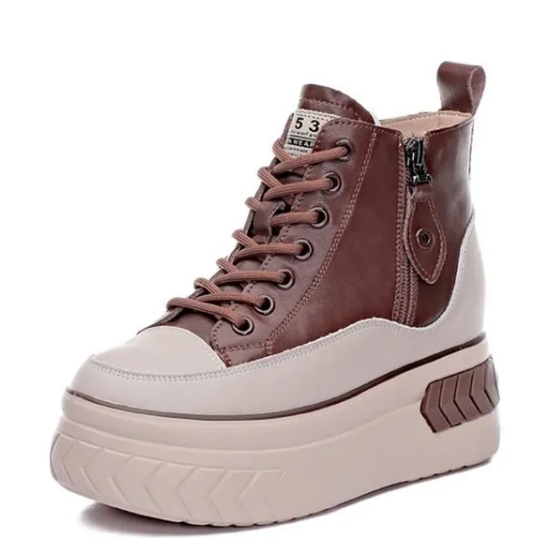 Женские высокие ботинки из натуральной кожи на платформе 8 см танкетке со скрытым