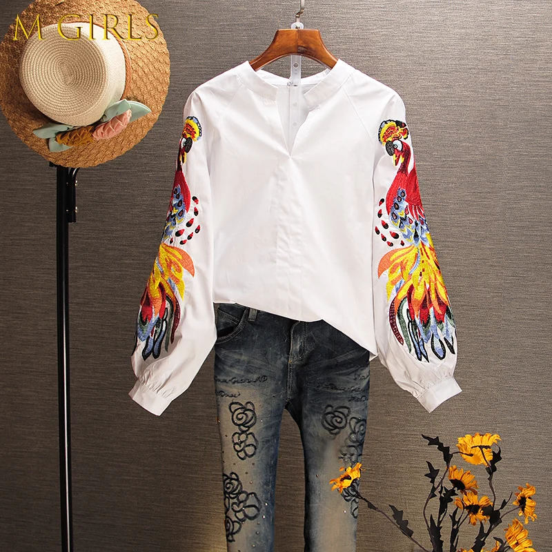 

M GIRLS Spring Embroidered Shirt Women's V-neck Pullover Sleeve Ethnic-Style Retro Ninth Sleeve Shirt Loose Casual Shirts