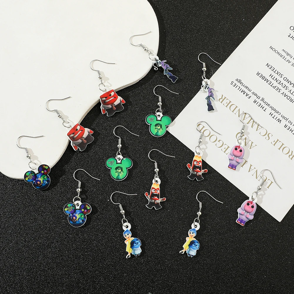 Серьги-подвески из мультфильма Disney ручной работы