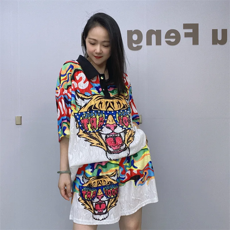 

Женский комплект из 2 предметов, Короткий кружевной топ и шорты с мультяшным принтом, свободного покроя