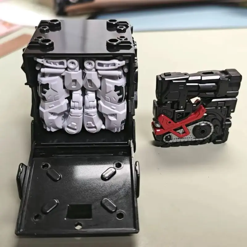 Фото Новая фигурка-трансформер 52TOYS BEASTBOX BB-48 Ghost Team, мини-куб, деформируемая коллекционная игрушка, подарок для коллекционеров №4