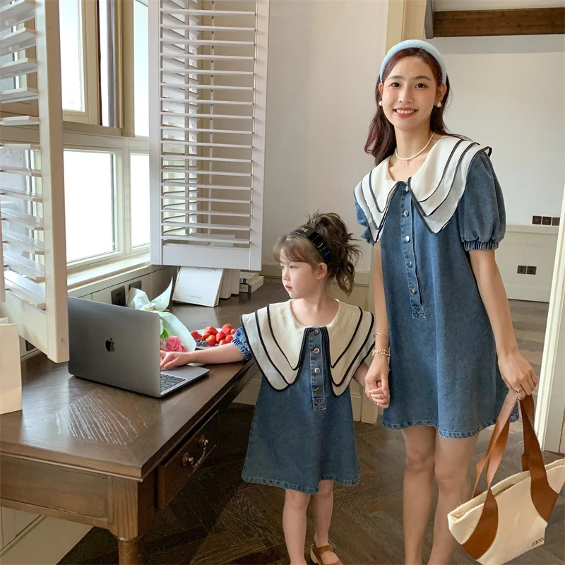 

2022 Summer Parent-child Mother-daughter Dress Girls Doll Collar Short-sleeved Princess Denim Dress Mother and Daughter Clothes