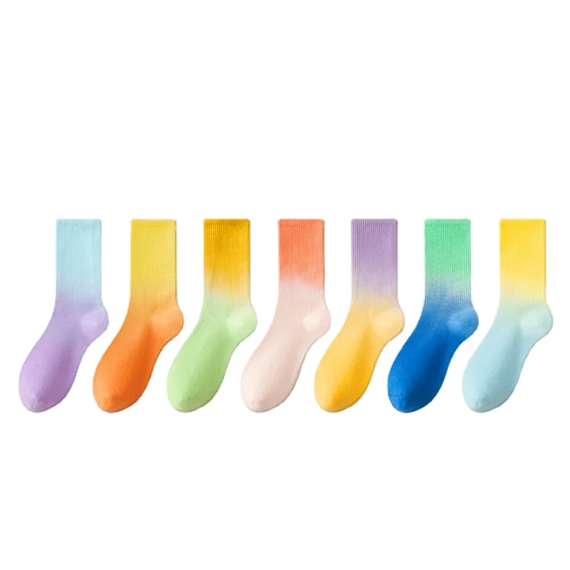 Thin Medium Tube Cotton Socks with Gradient Colors