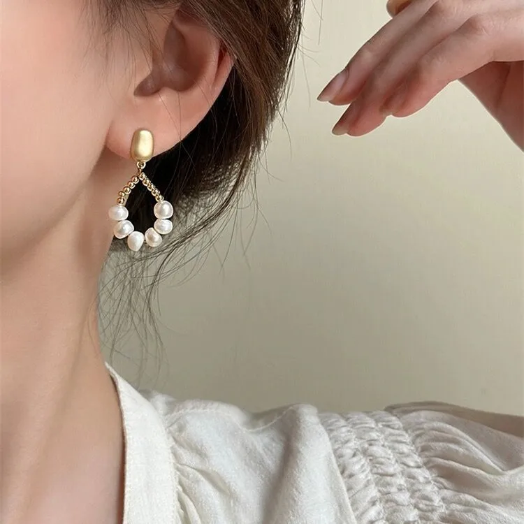 Женские серьги-гвоздики с натуральным пресноводным жемчугом 14 к