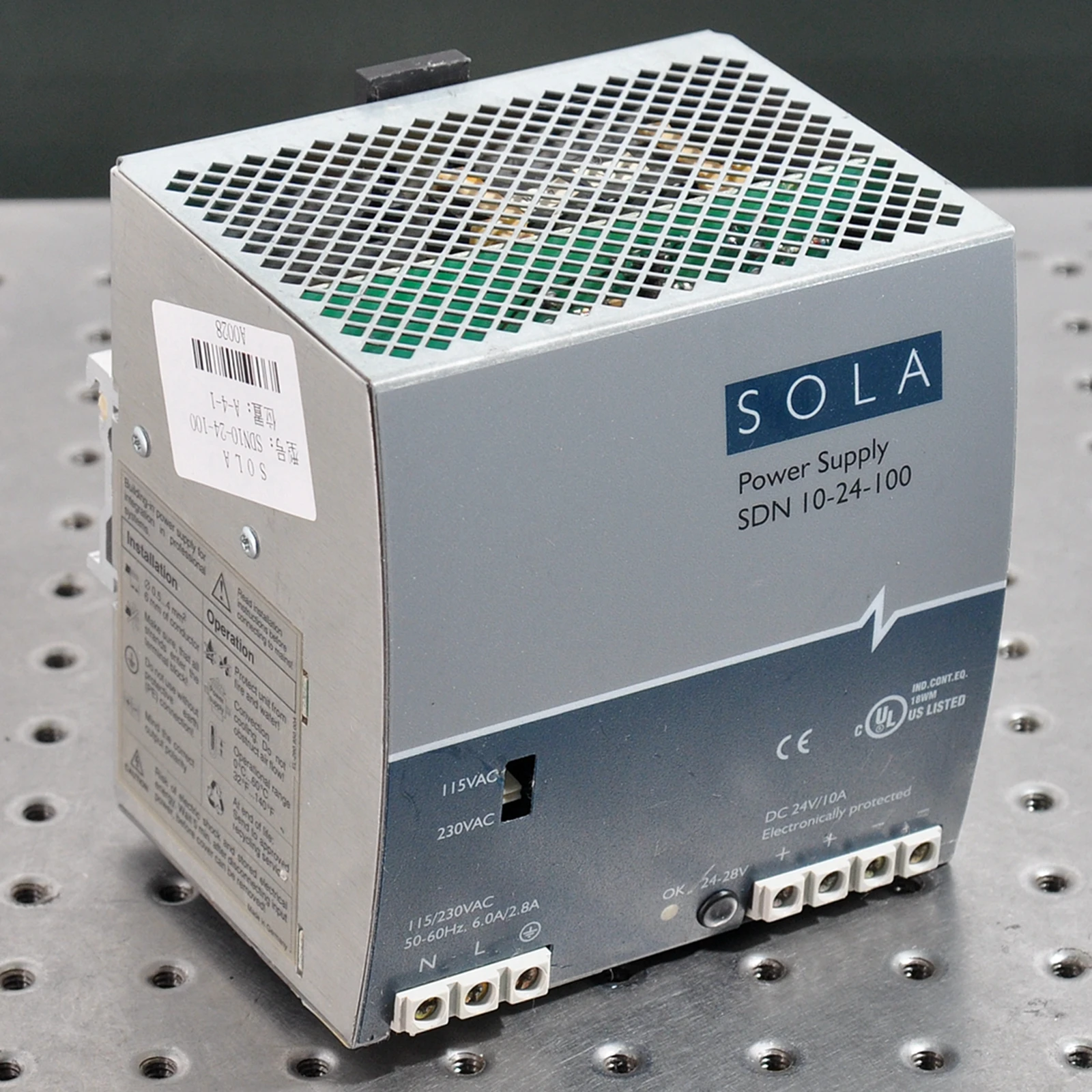 German SOLA  SDN10-24-100  Switching Power Supply Dc24v10a