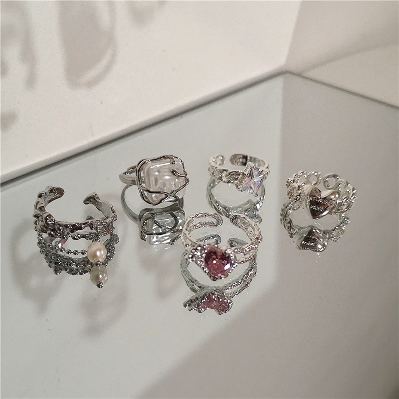 

2023 Kpop Pink Crystal LOVE Heart Open Ring For Women BFF Wedding Luxury Vintage Grunge Aesthetic Jewelry EMO Y2K Accessories