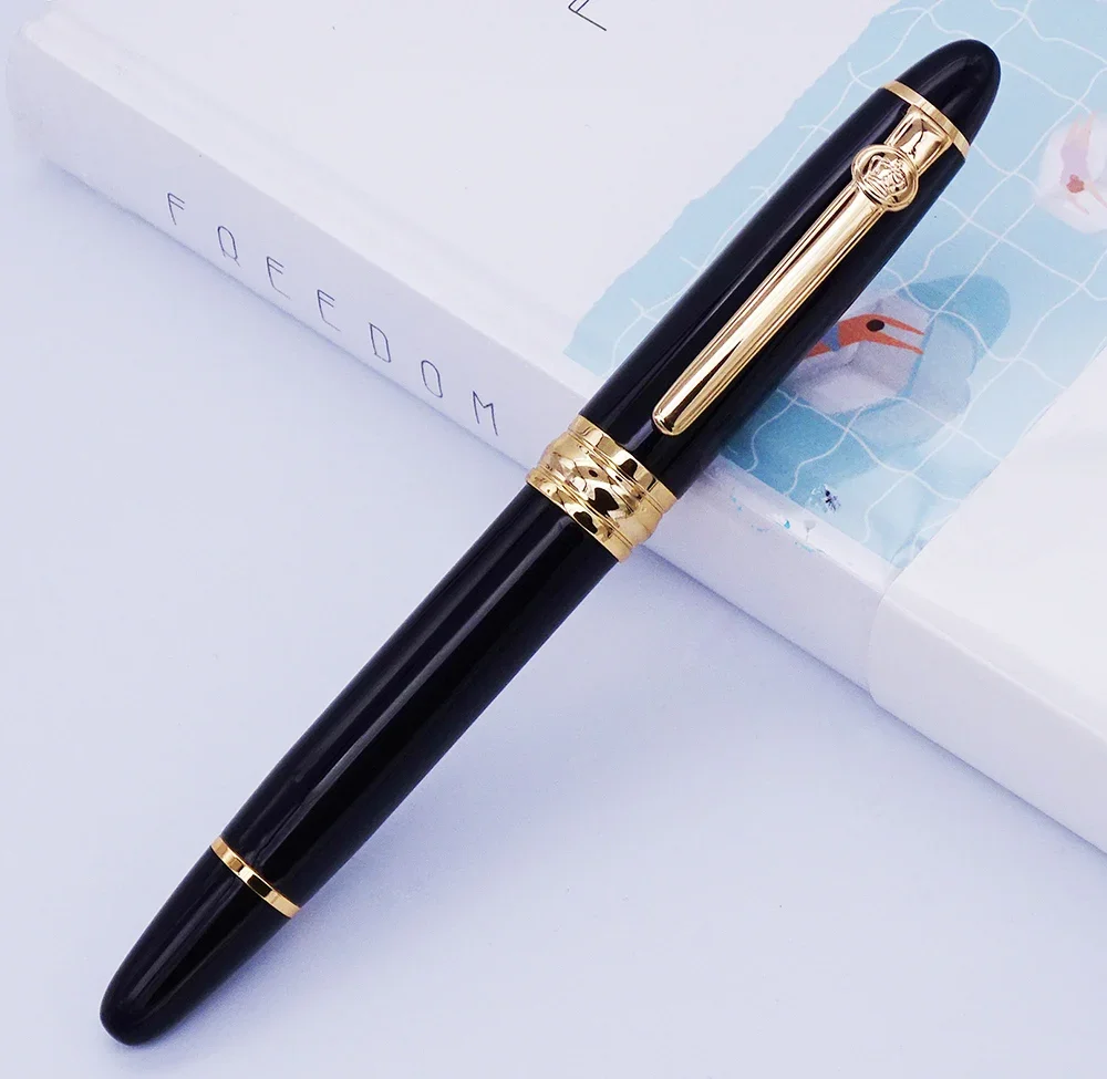 

Перьевая ручка Duke 146 черная/красная