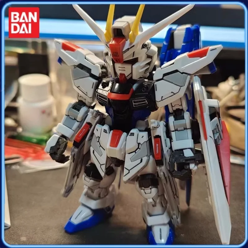 Модель телефона Gaogao Mgsd с наклейками и платформой