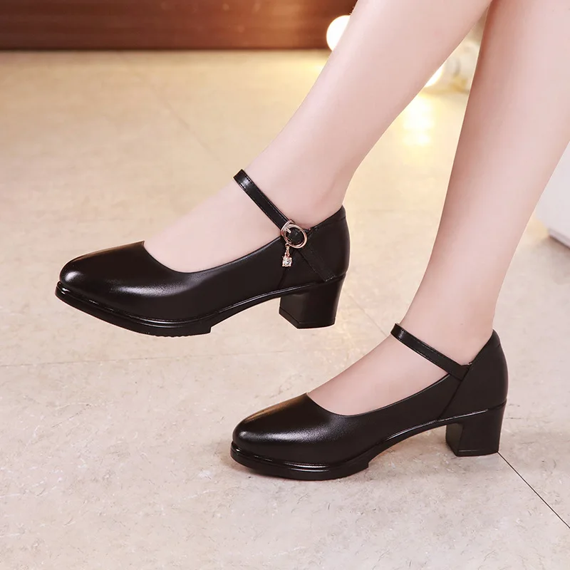 

4cm Small Size 32-43 Shallow Soft Leather Mary Janes Women's Platform Shoes 2023 Med Block Heels Pumps for Office Mom Dance