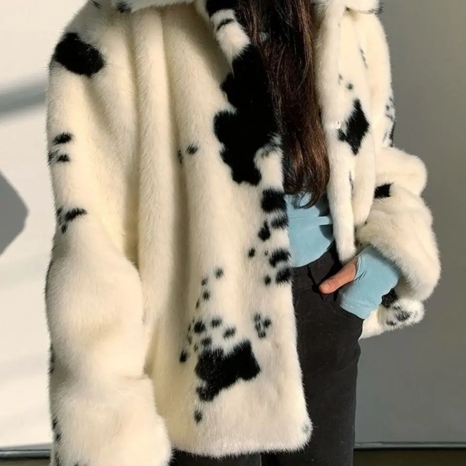 New Winter Women's Faux Fur Coat Oversized Warm Coats Parkas Thickened Long Faux Fur Jacket Loose Fashion Faux Mink Fur Coat