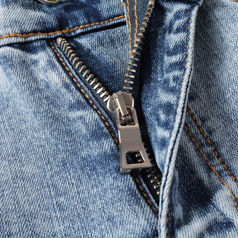 Fashion Patch Designer Men Jeans Retro Light Blue Stretch Slim Ripped Jeans Men Punk Hole Trousers Hip Hop Brand Pants Hombre