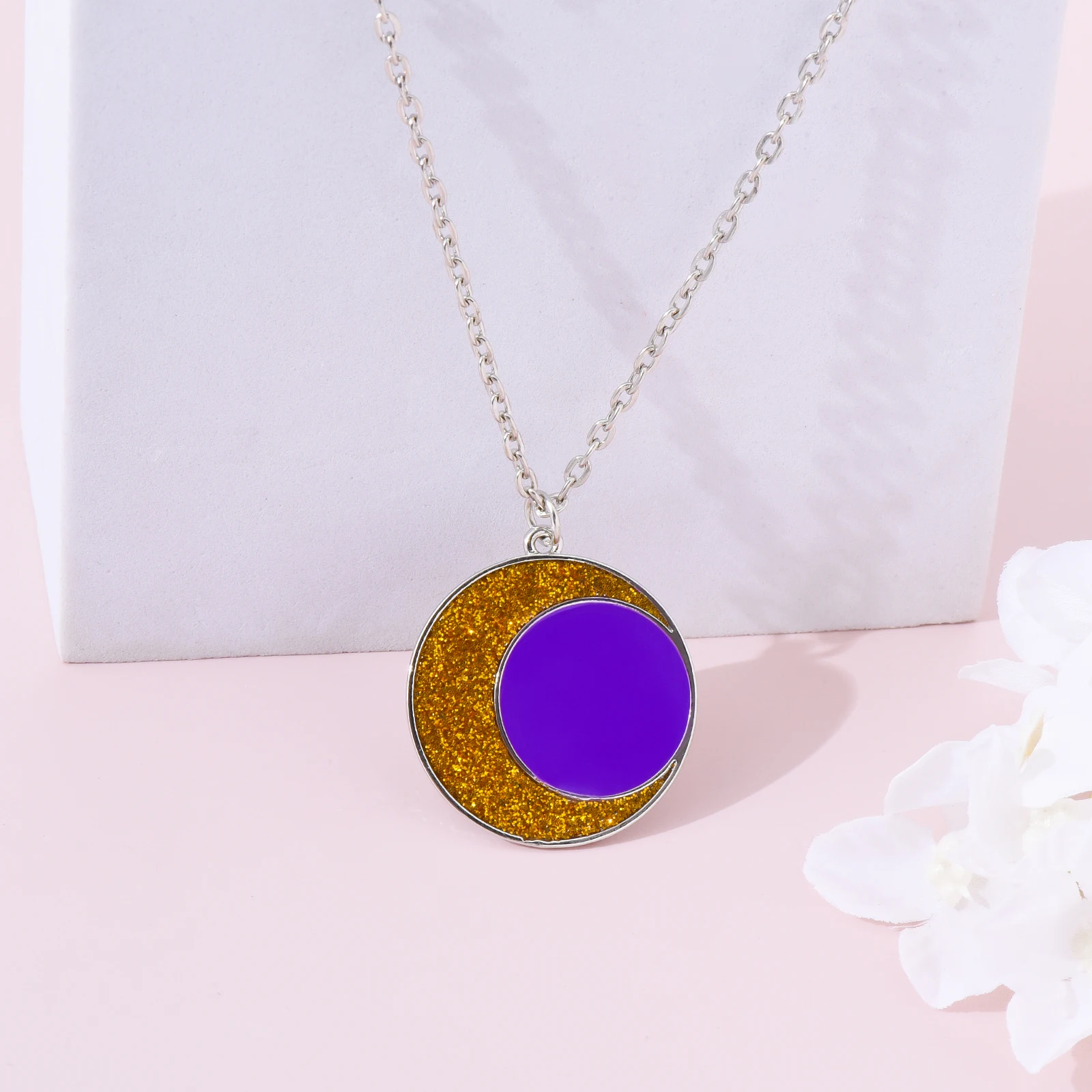 Classic Cartoon the Owl Amity House Pendant Fashion Cool Lovely Pendant for Daughter Wife Film Fans Gift Cosplay Jewelry