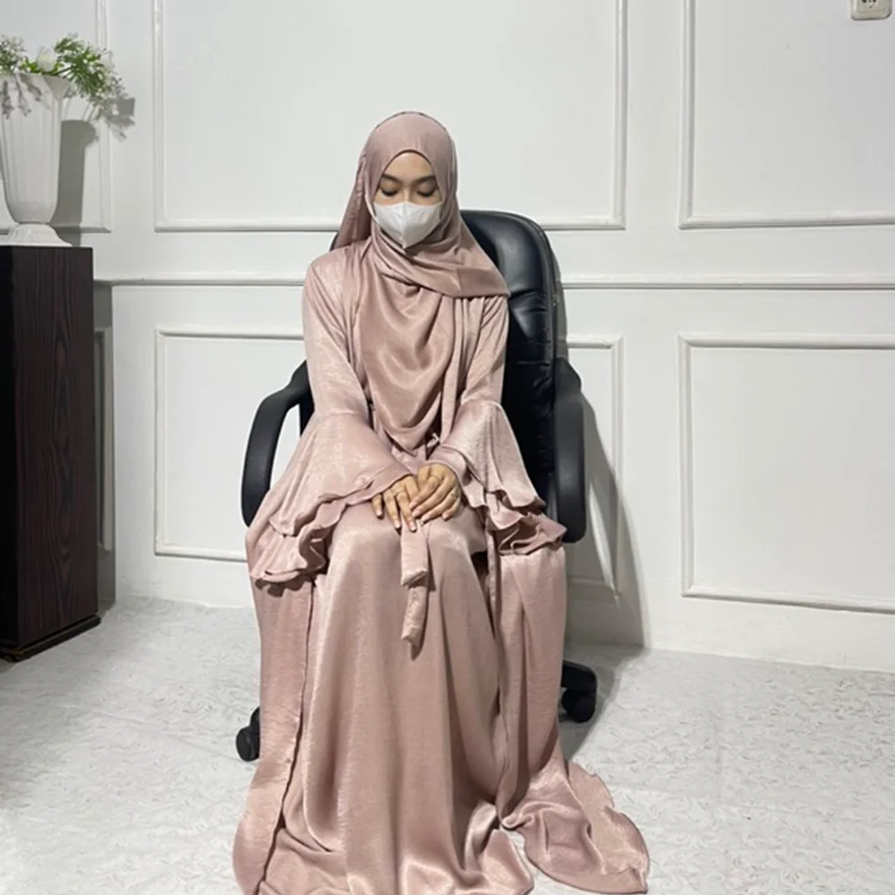 Мусульманская Абая с расклешенными рукавами женский шелковистый исламский