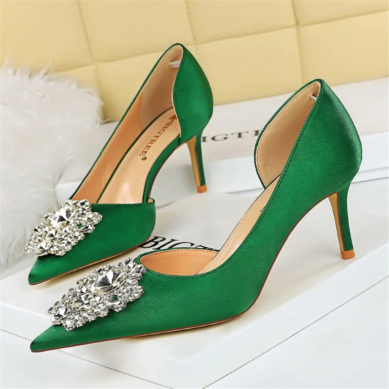 

Women 7cm 10.5cm High Heels Hollow Pumps Lady Wedding Party Low Heels Bling Crystal Rhinestone Silk Satin Nightclub Event Shoes
