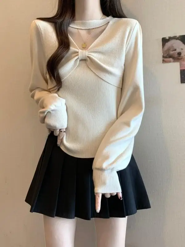 Вязаная женская вязка с бантом и v-образным вырезом осень-зима 2024 большие размеры