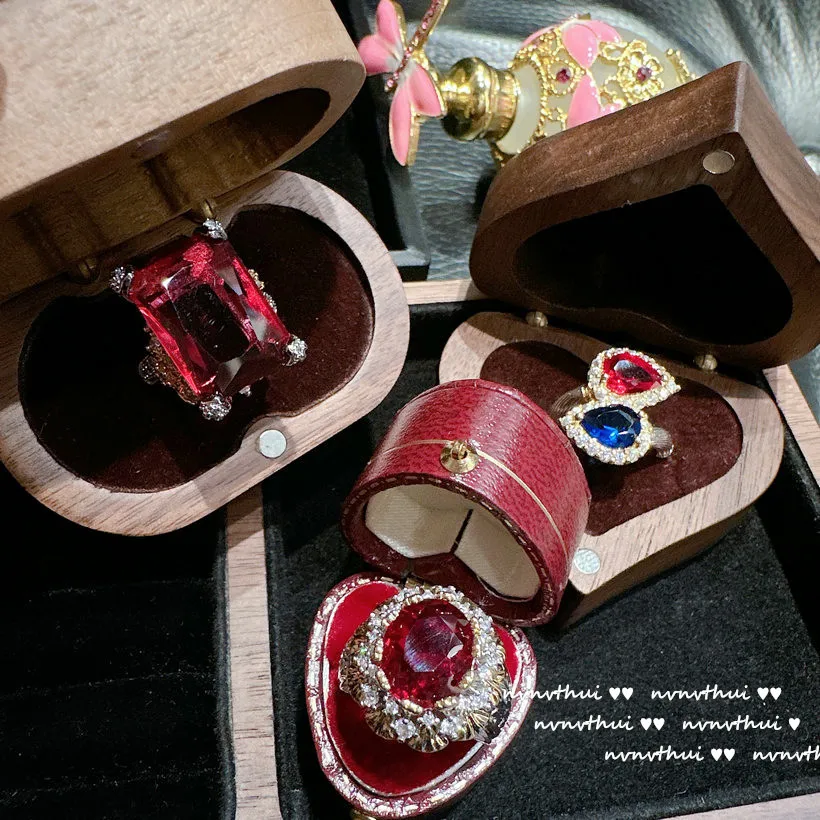 

Модные Винтажные кольца из серебра 925 пробы с рубином из циркония с изменяемым размером для женщин Свадебные обручальные антикварные банке...