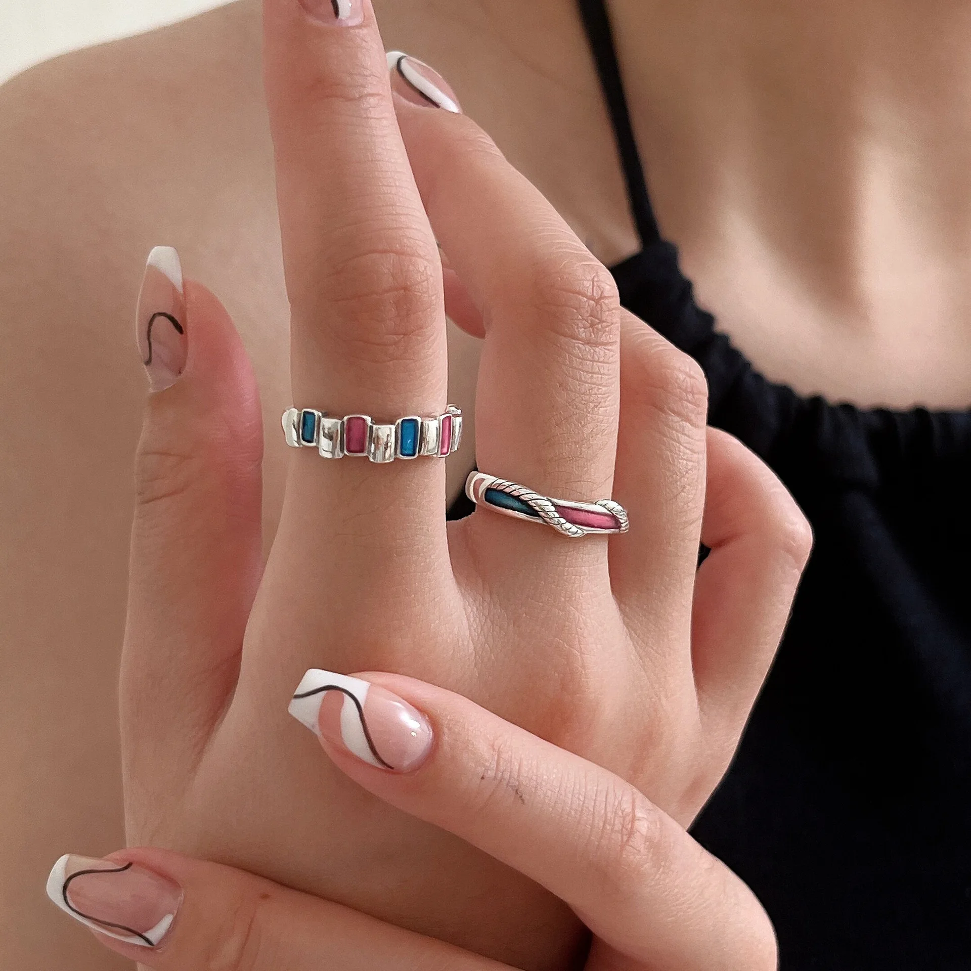 

Fashion Silver Unique Colorful Strip Rings for Women Jewelry Adjustable Open Vintage Finger Ring for Ladies Party Birthday Gift