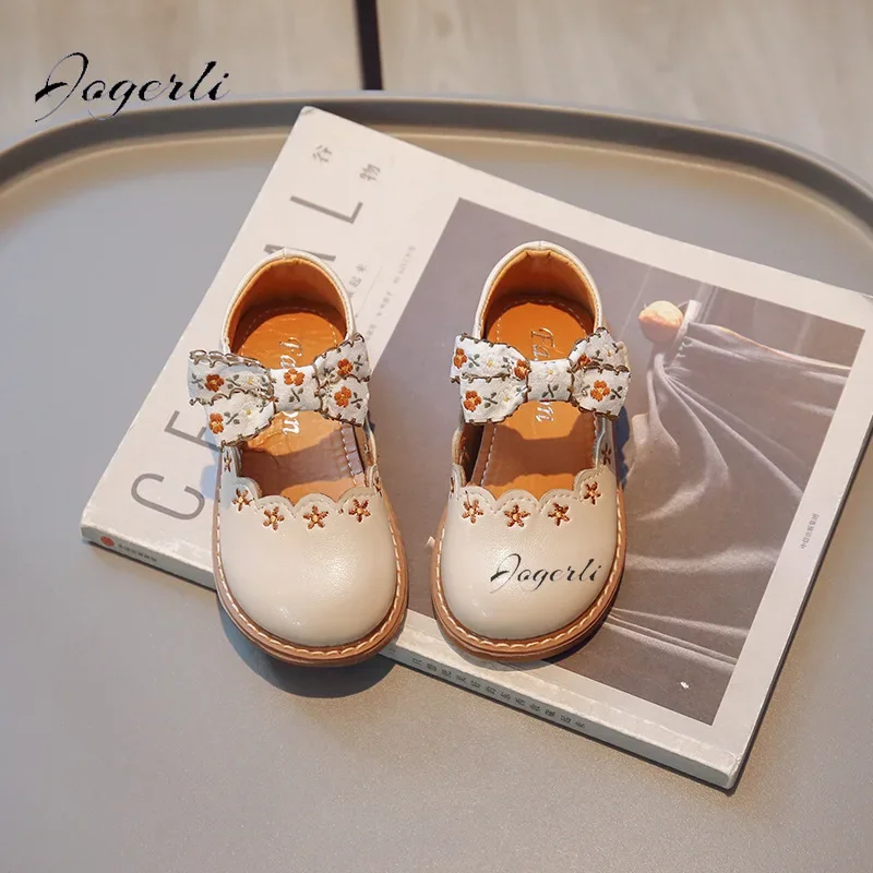 Туфли для девочек на мягкой подошве Нескользящие из ПУ кожи