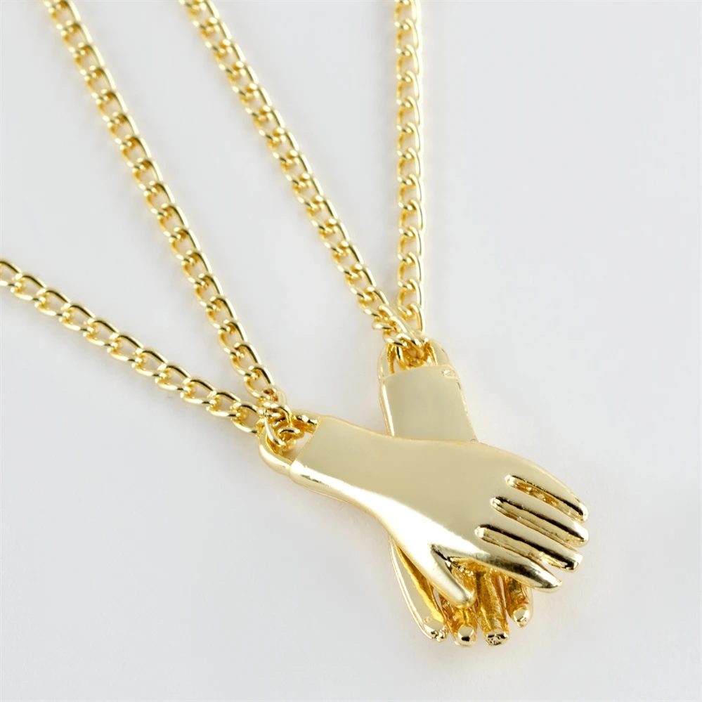 

Ожерелье с двумя ручками