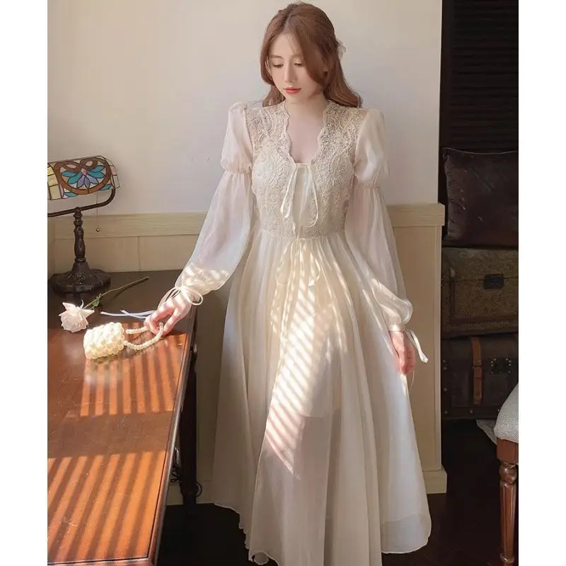 Женская кружевная ночная сорочка из вискозы с длинным рукавом