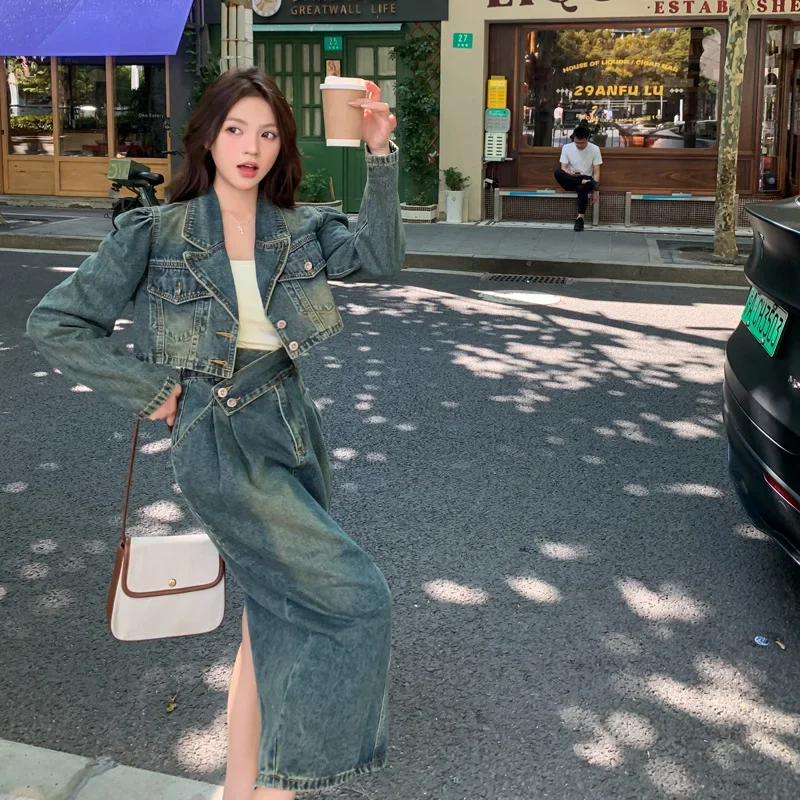 Модный повседневный комплект женской одежды осень 2024 новая винтажная джинсовая
