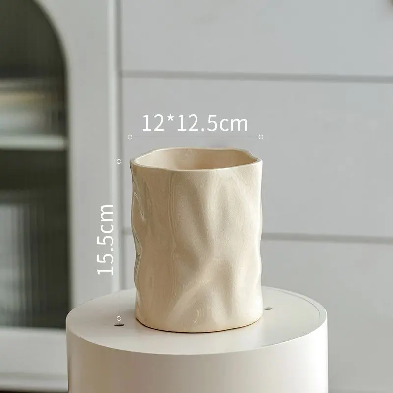 

Керамическая ваза Cream Wind