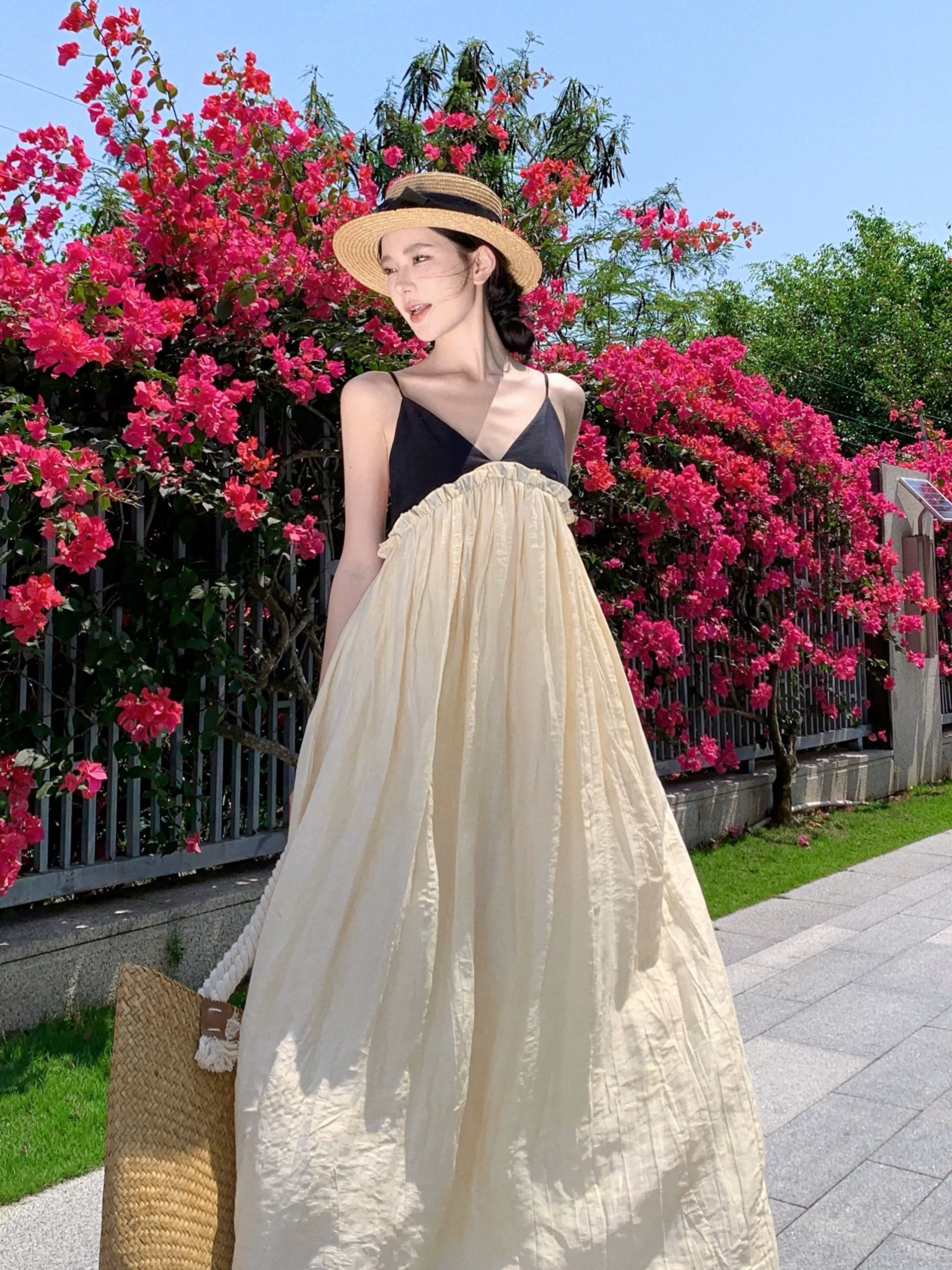 Женское кружевное платье с V-образным вырезом в стиле пэчворк