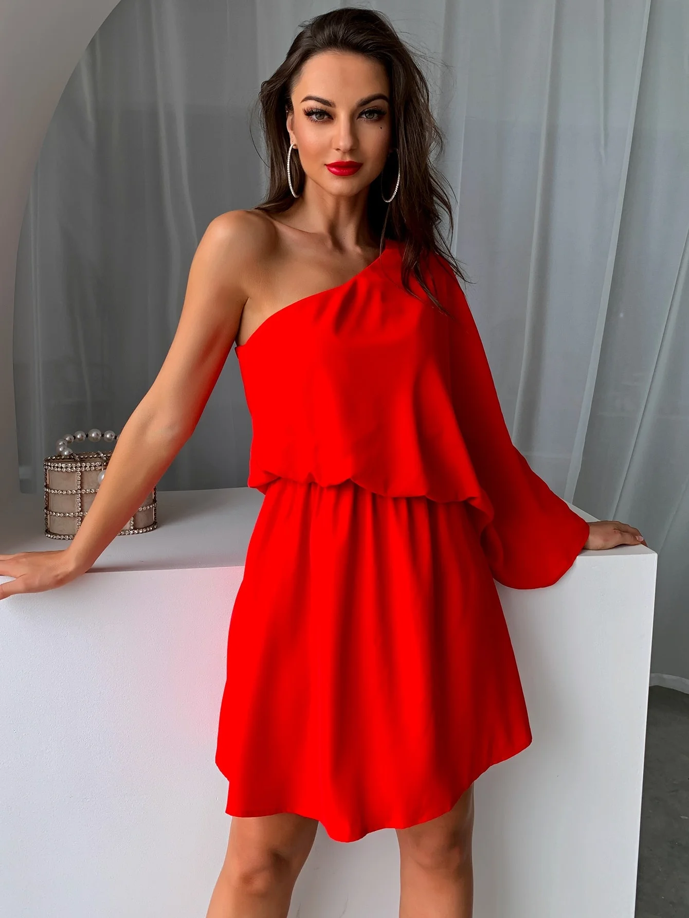 

Yissang One Shoulder Dolman Sleeve Dress
