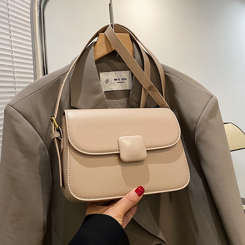 

Маленькая квадратная сумка для женщин, новинка 2022, качественные дизайнерские дамские сумочки из искусственной кожи, Женские Простые сумки на плечо, сумка