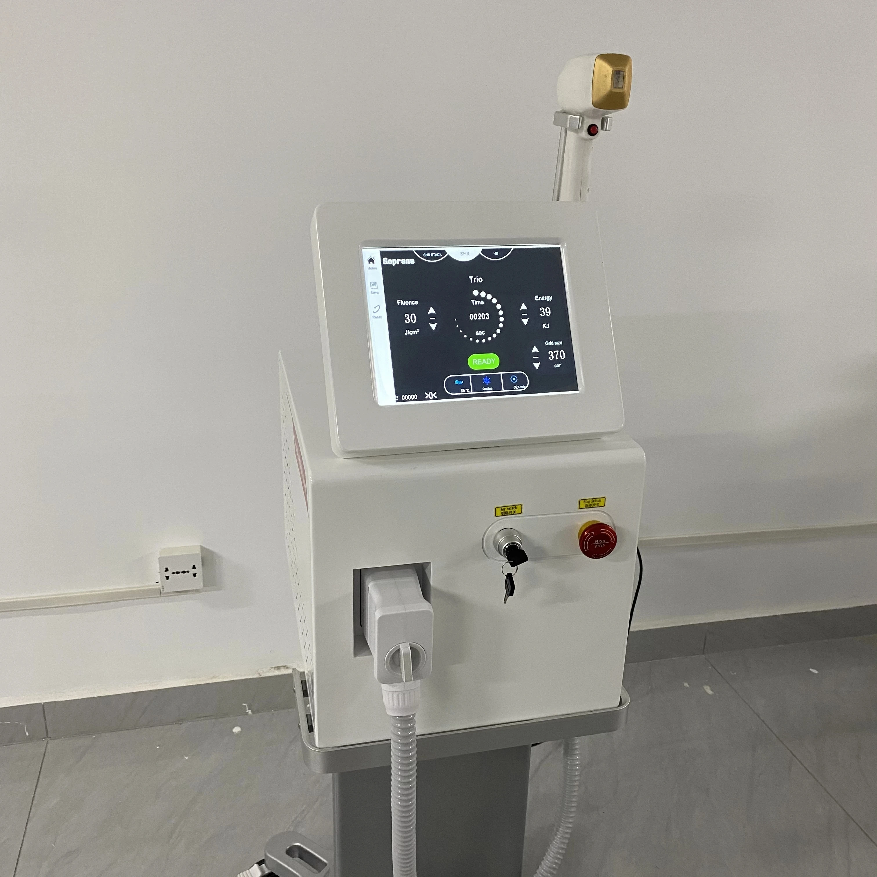 Горячая Распродажа 2024 3500 Вт 755 808 1064 нм волна ледяная точка безболезненное диодное