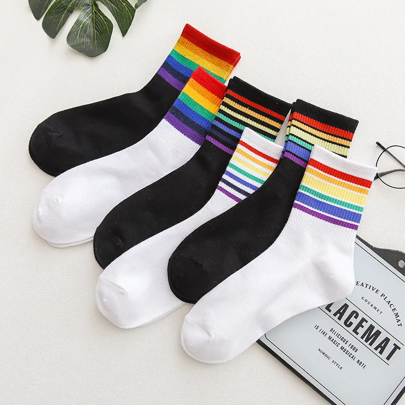 

Women's Rainbow Striped Cotton Breathable Mid Tube Socks Spring Fashion Mid Tube Socks College Style Sports Cotton Socks