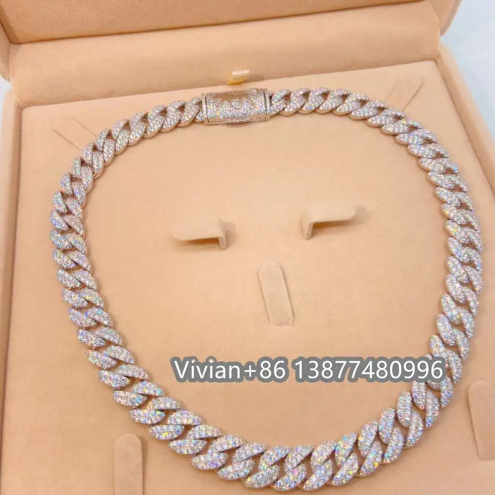 Кубинская цепочка из серебра 925 пробы с муассанитом 12 мм