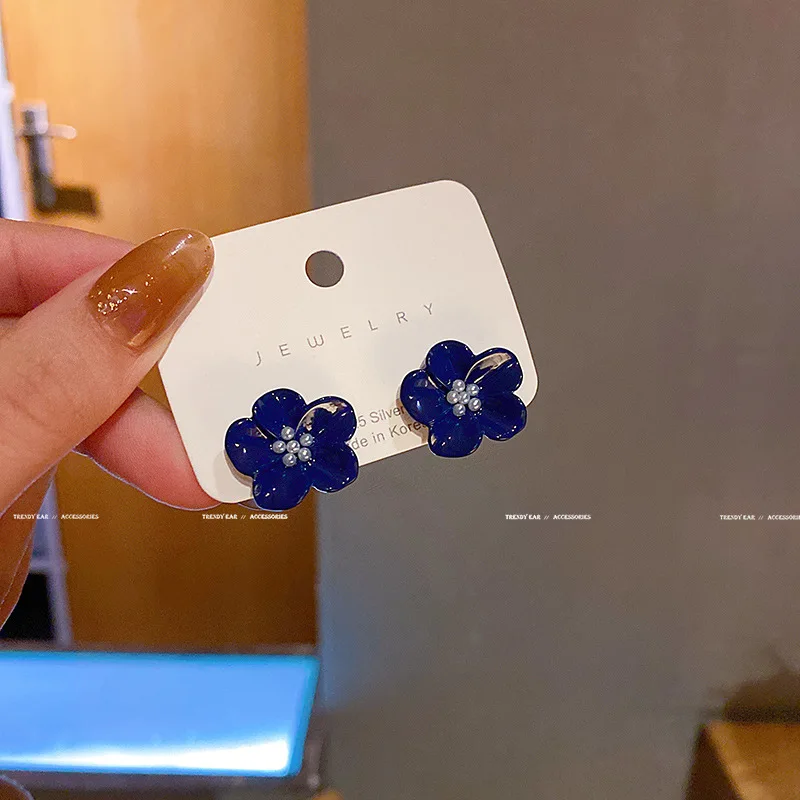 

2022 New S925 Silvers Purple Flower Stud Earrings Fashion Boho Simple Classic Jewellery for Women Trend Earrings Wholesale