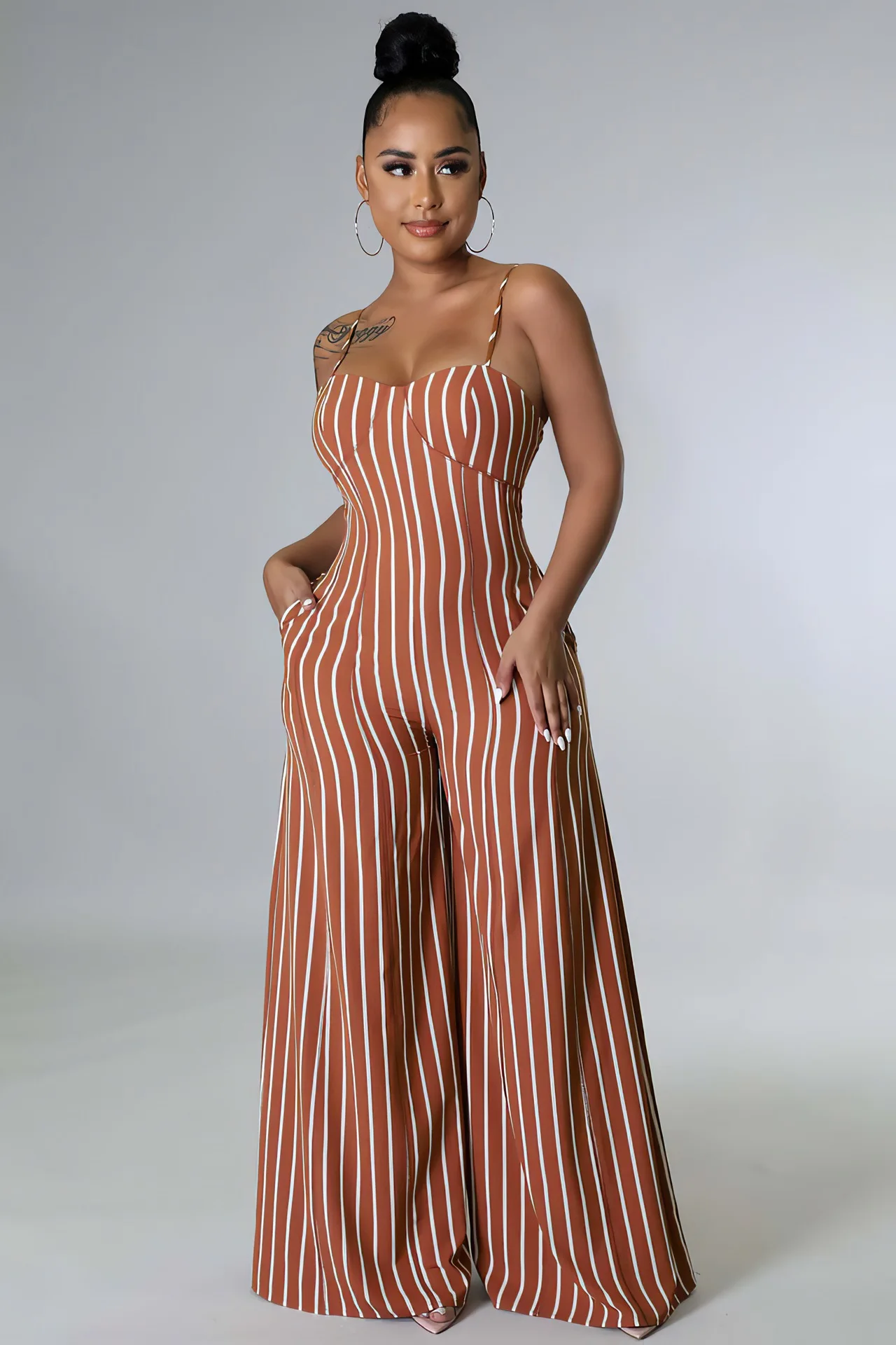 Chocomist Jumpsuits Casual Solid Striped Backless Women Jumpsuits