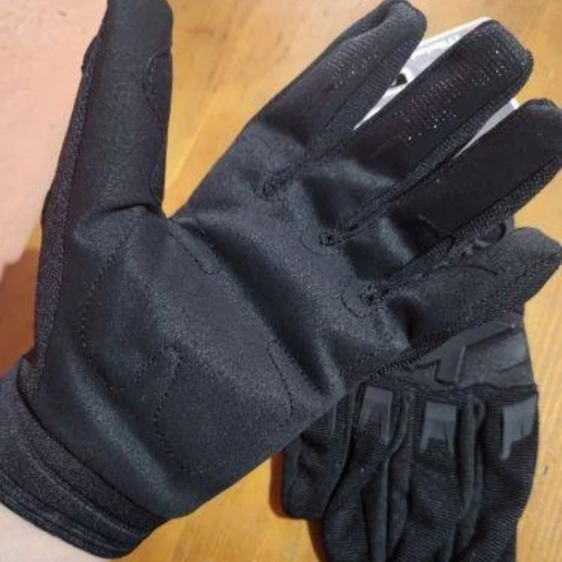 Рисунок 2 - Перчатки, мотоциклы