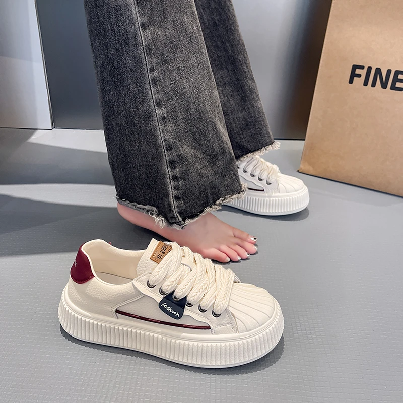 

Small White Shoes Wedge Basket 2023 Designer Brand Luxury Women All-Match Round Toe Clogs Platform Autumn Sports Cross New Modis