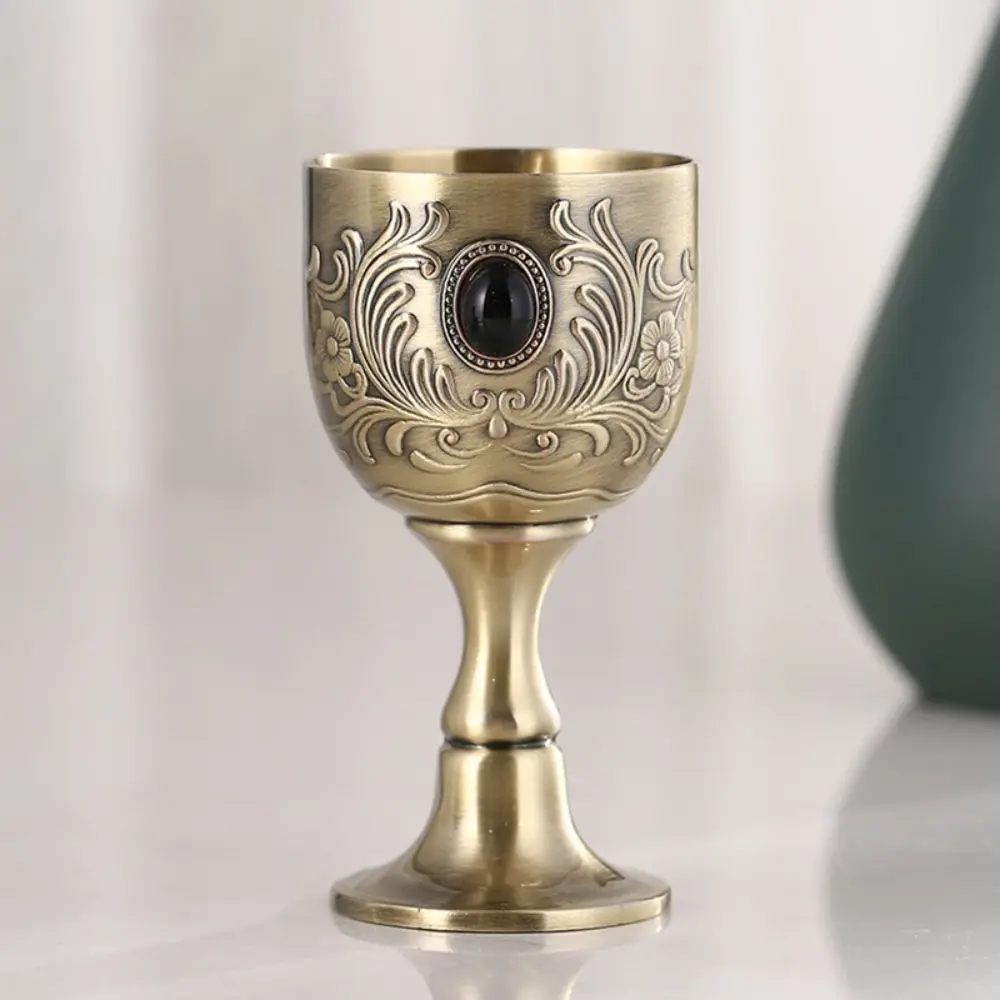 

Chalice Goblet European Metal Embossed Wine Goblet Engraving Medieval Gothic Goblet Gemstone Vintage Metal Embossed Wine Cup