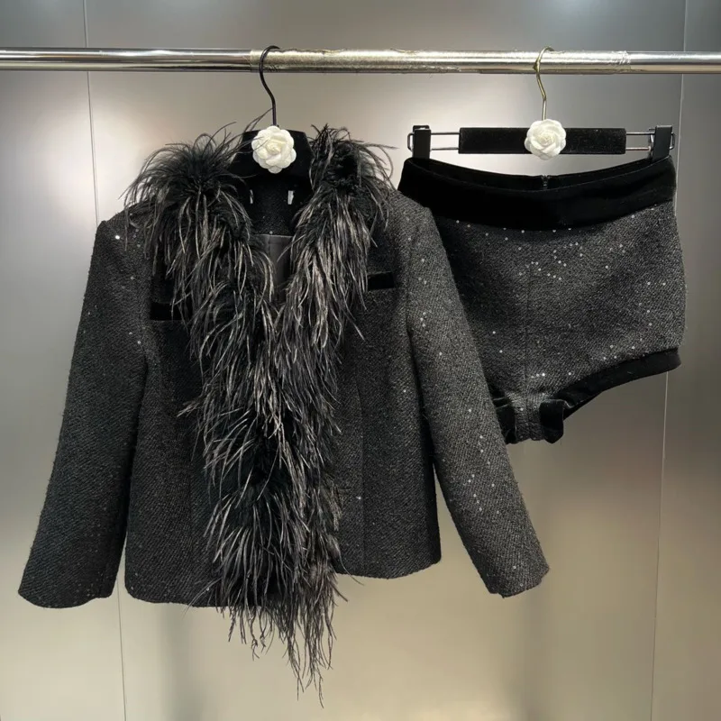 

PREPOMP 2022 Winter Real Fur Collar Shiny Sequins Black Woolen Coat High Waist Shorts Two Piece Set Women Outfits GH181