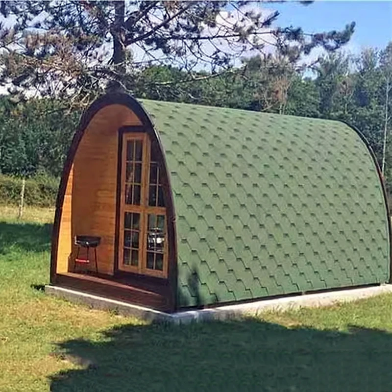 Деревянная миниатюра дома