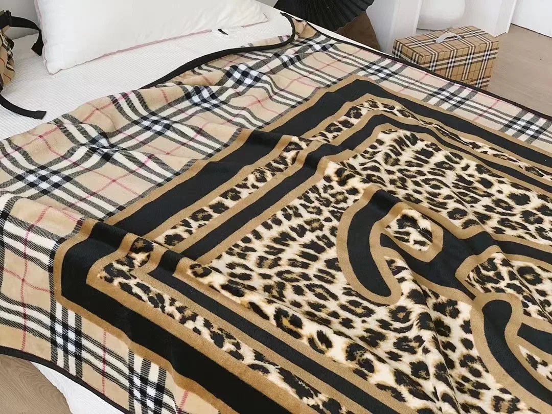 

Fashion Brand Plaid Blanket Blend Soft Wool Scarf Shawl Portable Warm Sofa Bed Fleece Velvet Throw